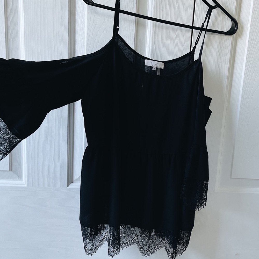 NWOT black lace top - Picture 4 of 7